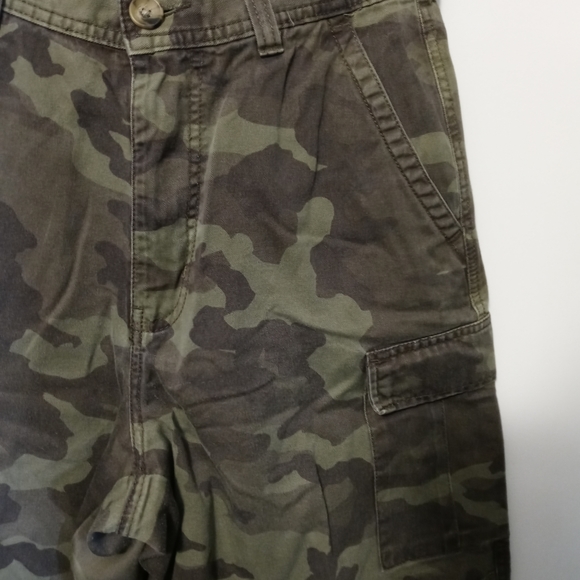 🏇FOOT LOCKER CAMO CARGO PANTS🤺 - Picture 7 of 16